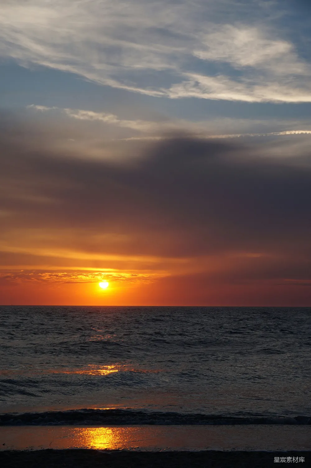 高清摄影 日落 海滩 自然美景 宁静 夕阳 日落海景