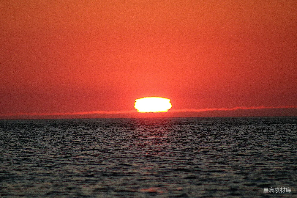 高清摄影 日落 海洋 宁静 自然 风景 夕阳下的海平线