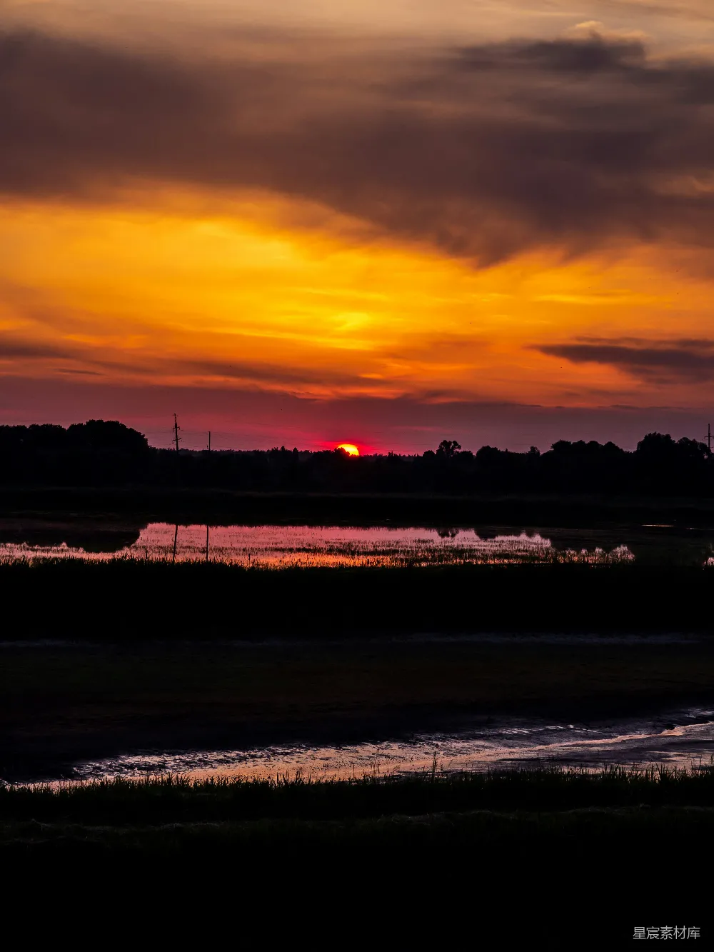 高清摄影 自然风光 宁静 夕阳 湖泊 风景 夕阳下的宁静湖景