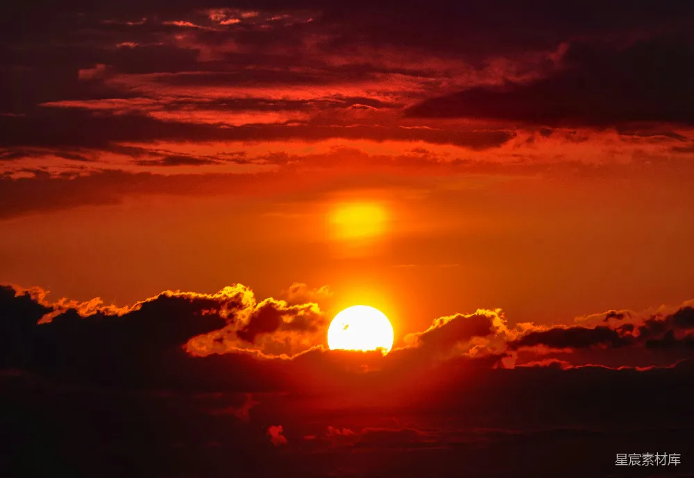 高清摄影 日落 云彩 自然风光 宁静 美丽 夕阳西下