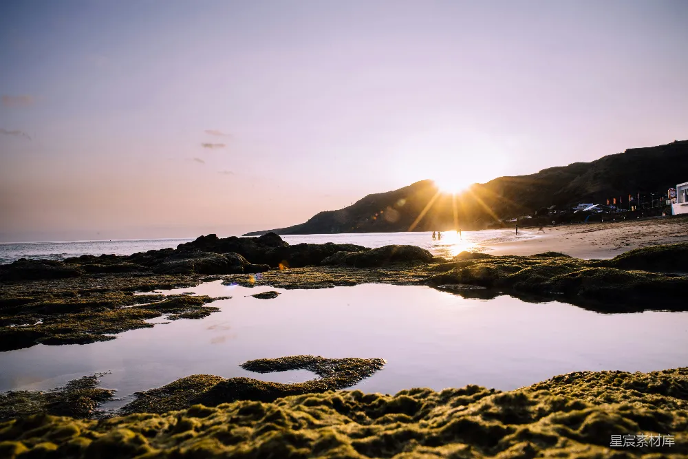 高清摄影 海滩 日落 自然 平静 风景 日落时分的岩石海滩