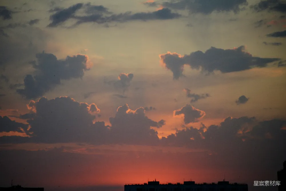 高清摄影 夕阳 城市 云彩 黄昏 建筑 夕阳下的城市剪影