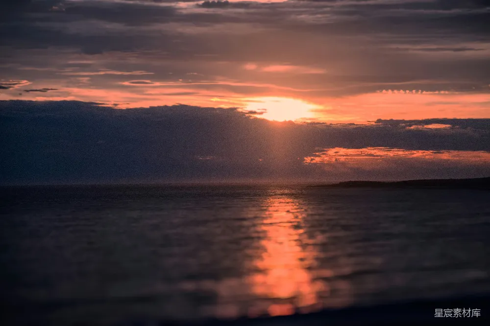 高清摄影 日落 海景 自然风光 宁静 风景 夕阳下的海景