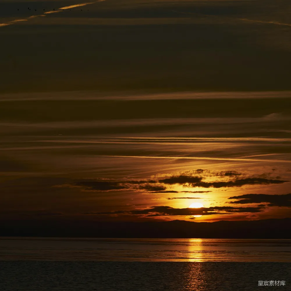高清摄影 日落 海岸 宁静 自然美景 黄昏 夕阳下的宁静海岸