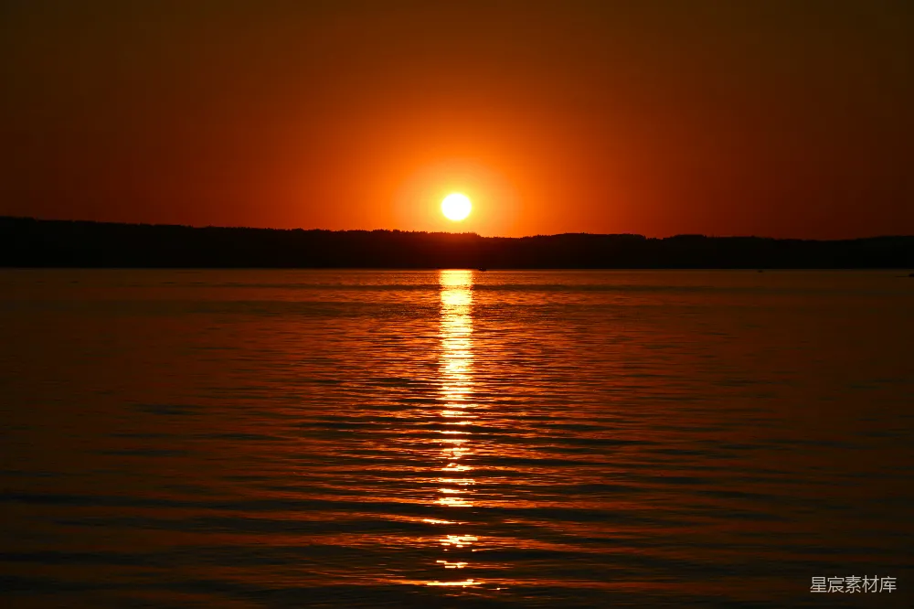 高清摄影 日落 湖景 自然风光 宁静 夕阳 湖面日落