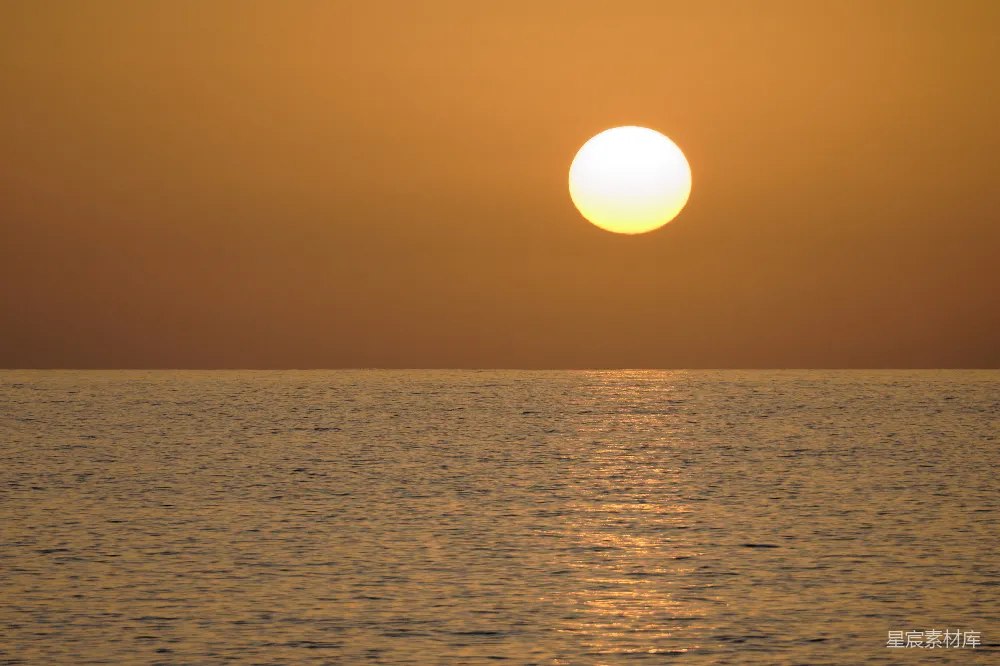 高清摄影 日落 海洋 宁静 自然美景 黄昏 海平面上的夕阳