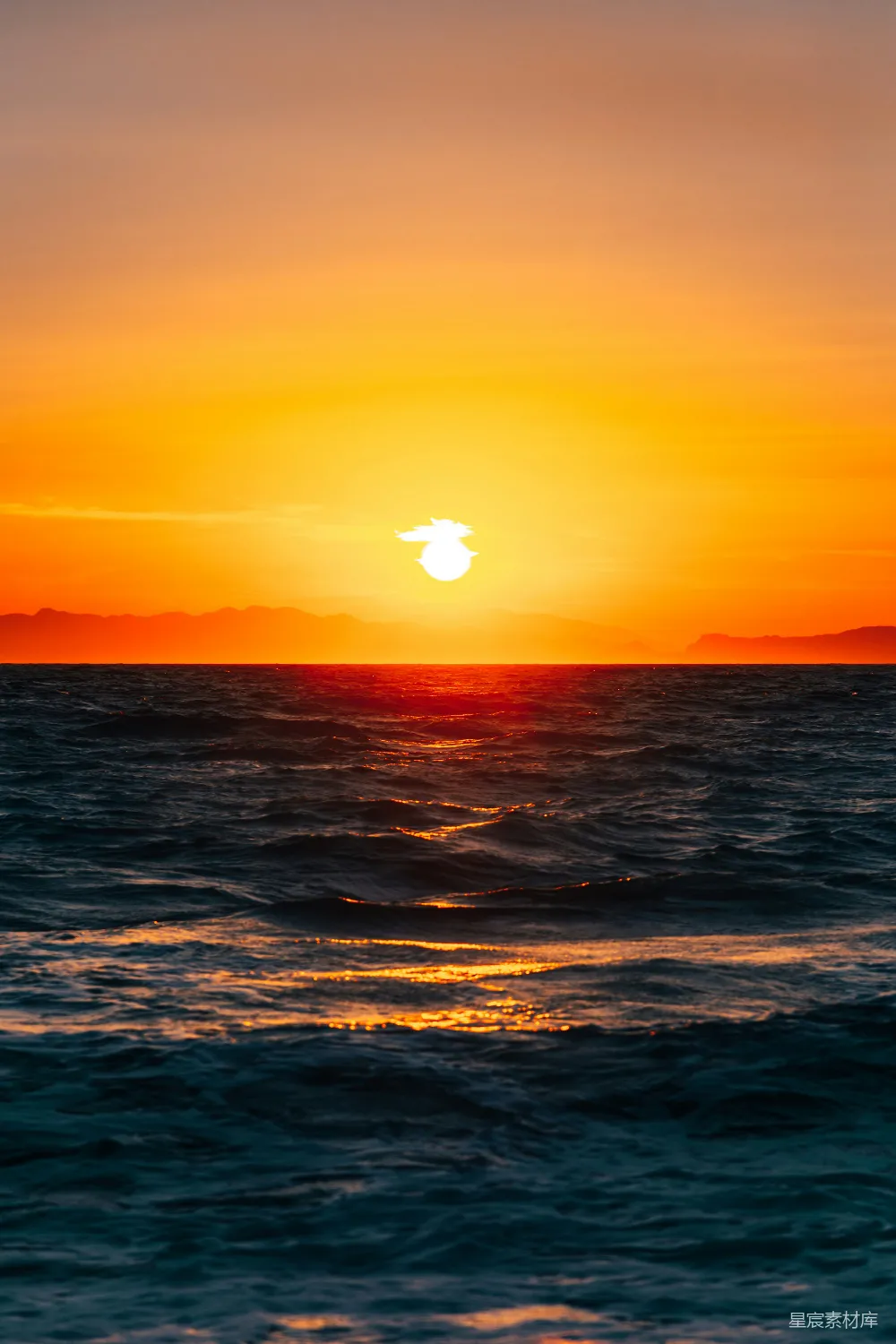 高清摄影 日落 海洋 自然美景 宁静 橙色 海平线上的日落