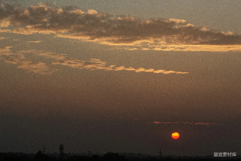 高清摄影 夕阳 城市 自然 宁静 黄昏 落日余晖下的城市剪影