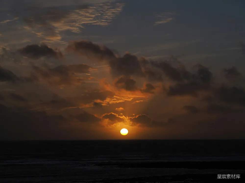高清摄影 夕阳 海景 自然风光 宁静 日落 夕阳下的海景