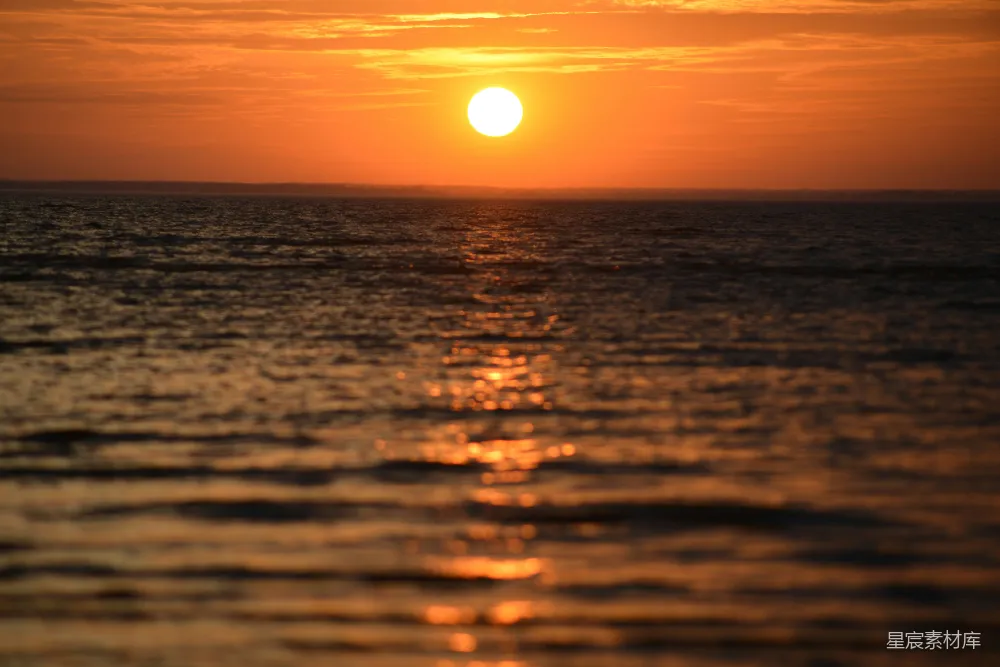 高清摄影 日落 海景 宁静 自然 夕阳 夕阳下的海面