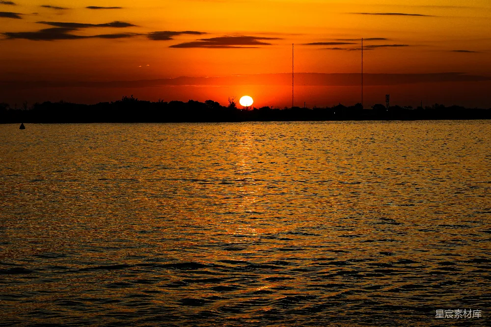 高清摄影 日落 湖景 宁静 自然 风景 夕阳下的宁静湖景