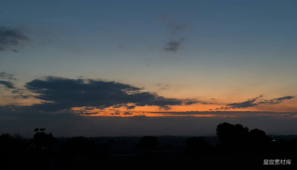 高清摄影 黄昏 天空 自然 宁静 风景 黄昏时的天空