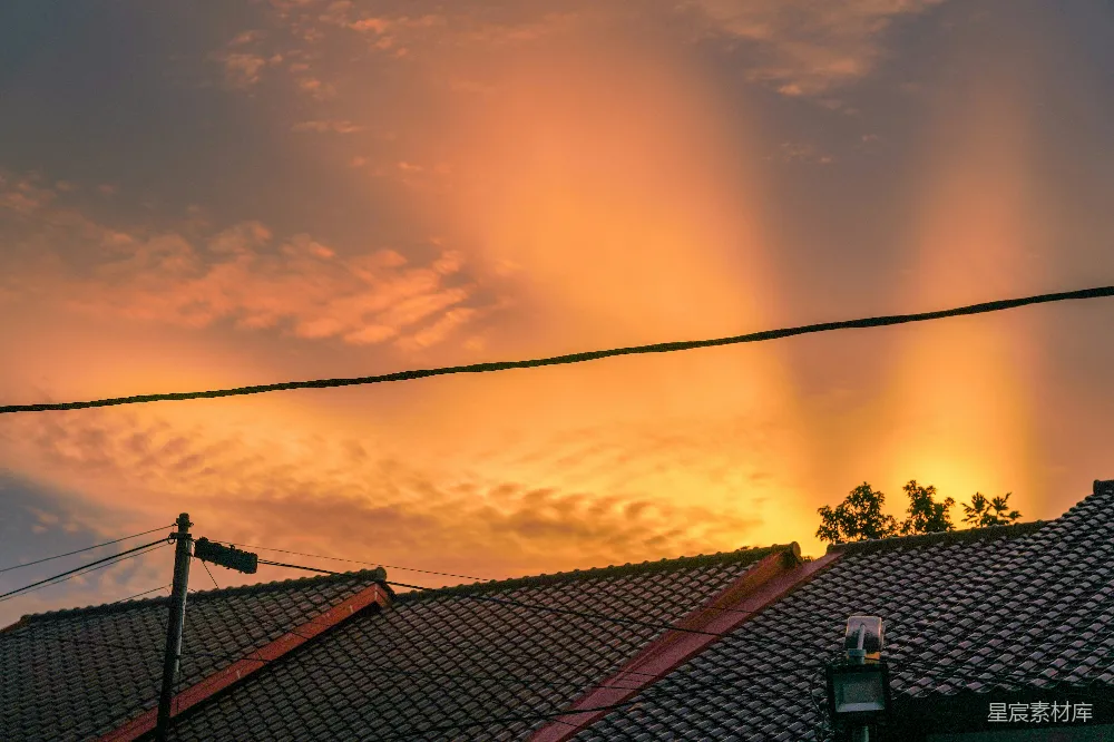 高清摄影 夕阳 屋顶 天空 城市 自然 夕阳下的屋顶