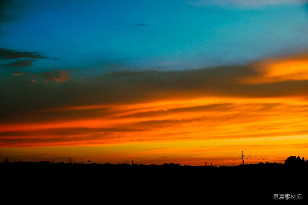 高清摄影 夕阳 天空 宁静 自然 风景 夕阳下的宁静天空
