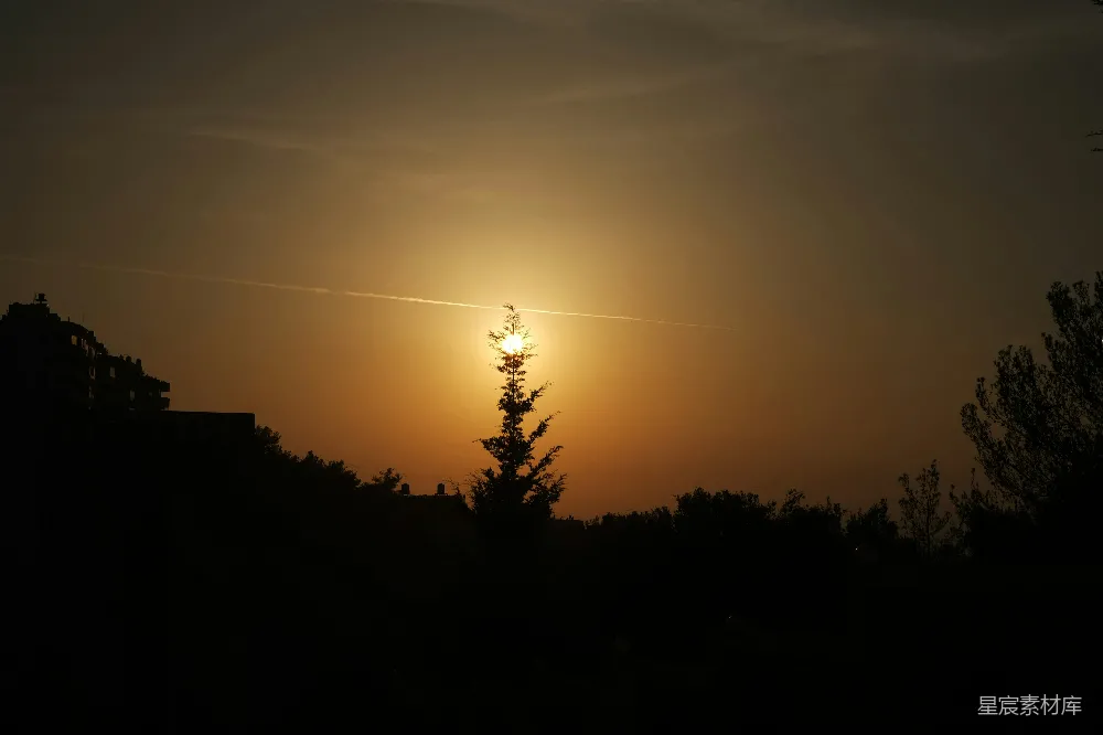 高清摄影 夕阳 城市 剪影 自然 城市风光 夕阳余晖下的城市剪影