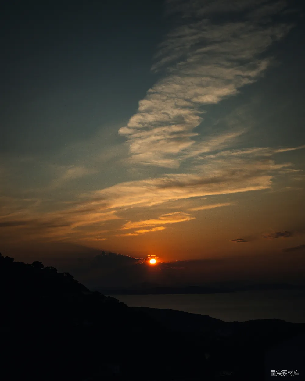 高清摄影 夕阳 海景 自然风光 宁静 风景 夕阳下的海景