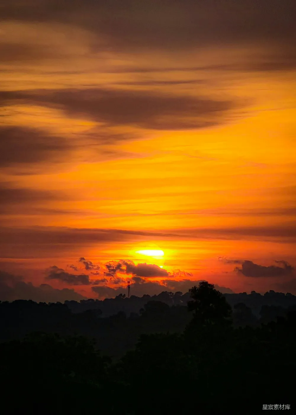 高清摄影 夕阳 自然风光 宁静 日落 风景 夕阳余晖下的宁静自然