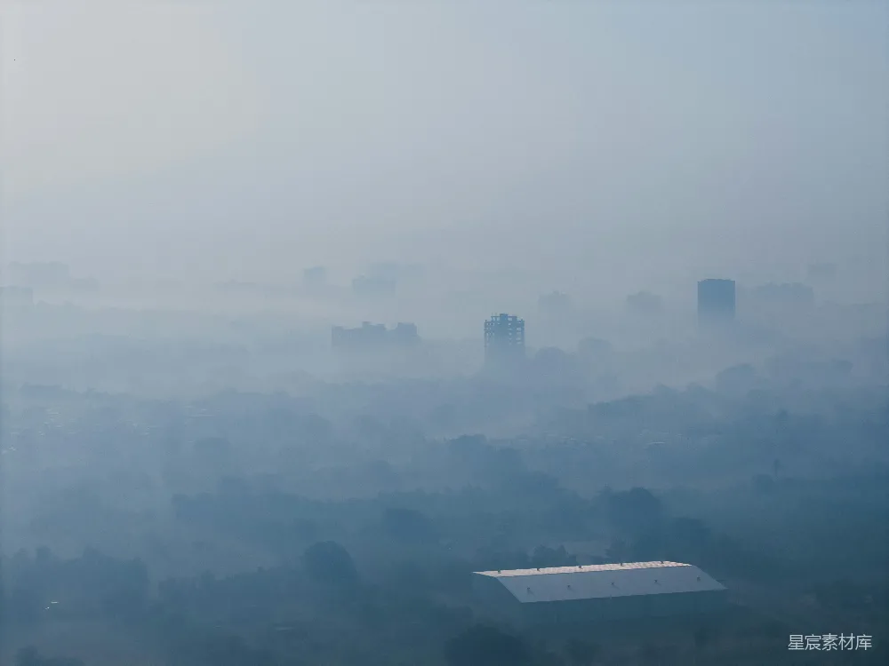高清摄影 雾气 城市 朦胧 自然 环境 雾中城市
