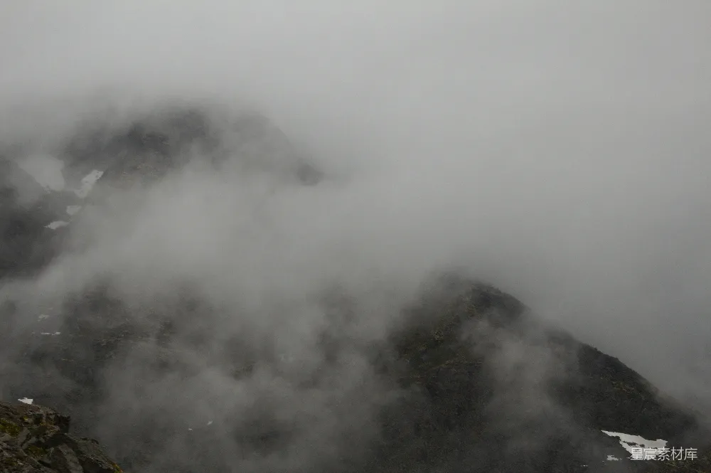 高清摄影 山峰 云海 自然风光 户外 摄影 山峰云海