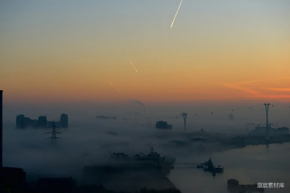 高清摄影 晨雾 城市 天际线 自然风光 都市 晨雾中的城市天际线