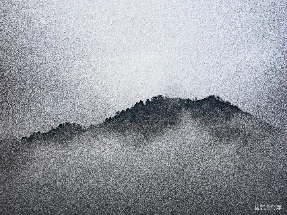 高清摄影 自然 黑白 风景 宁静 山峰 雾中的山峰
