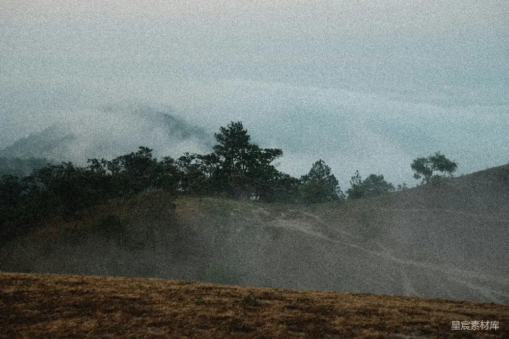 高清摄影 山丘 黄昏 自然 风景 宁静 黄昏的山丘