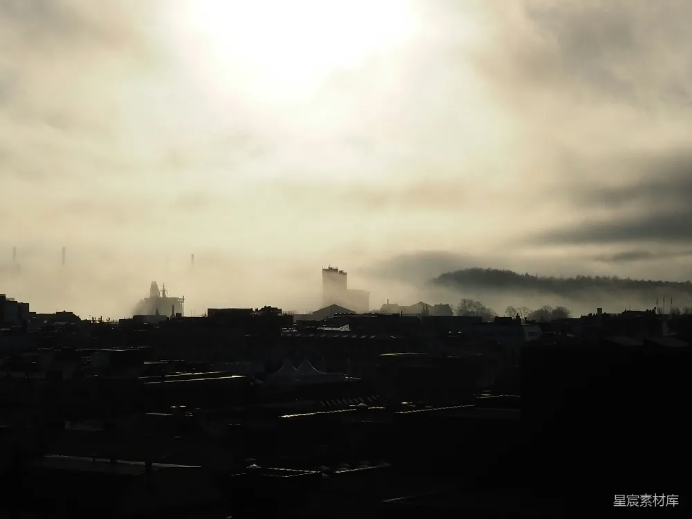 高清摄影 城市 雾 剪影 建筑 阴天 雾中的城市剪影