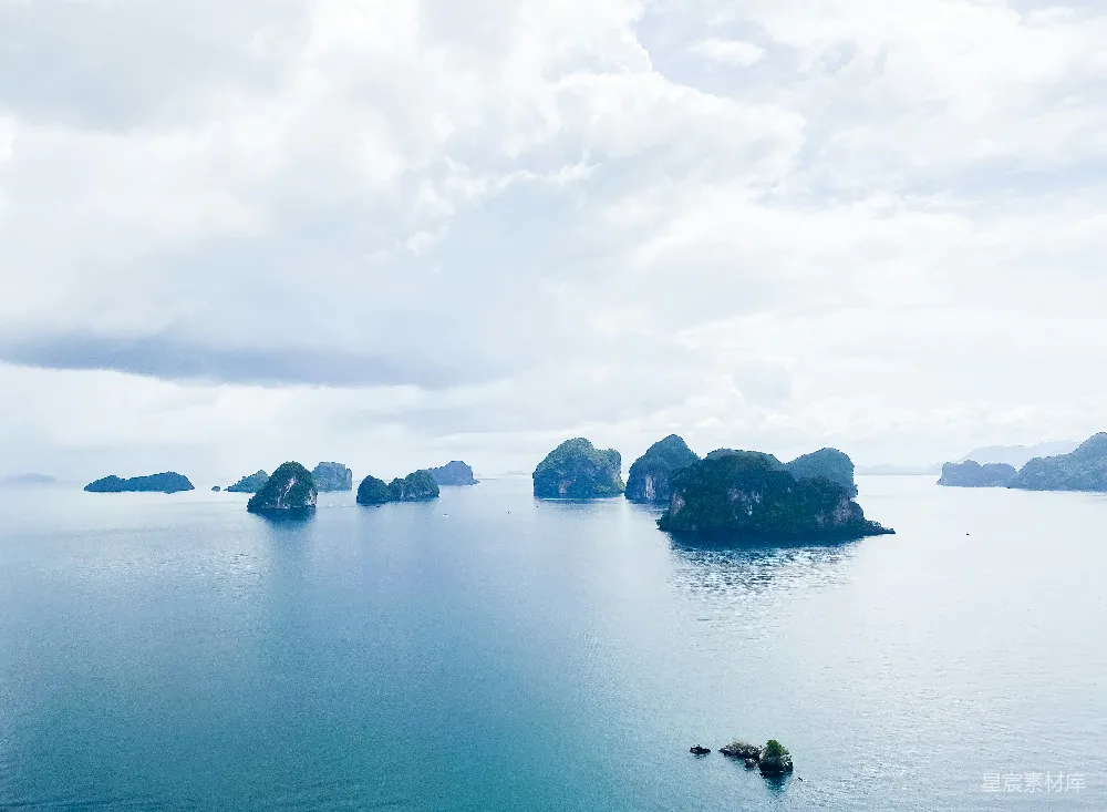 高清摄影 喀斯特地貌 群岛 自然风光 宁静 旅行 喀斯特地貌的群岛