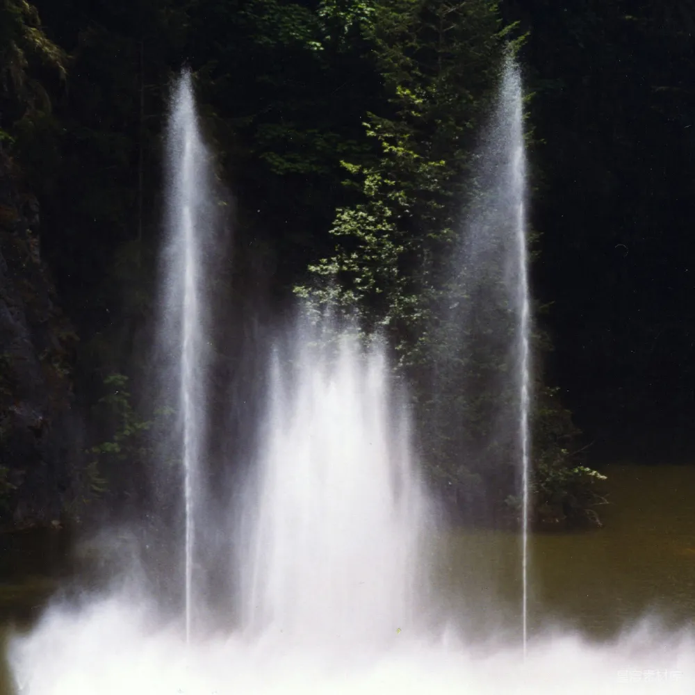 高清摄影 瀑布 自然风光 森林 水景 宁静 双流飞瀑