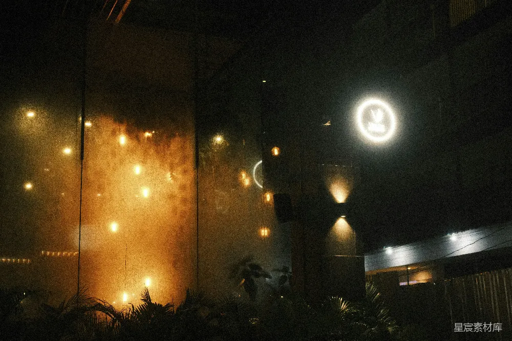 高清摄影 夜晚 咖啡馆 灯光 入口 城市 夜晚的咖啡馆入口