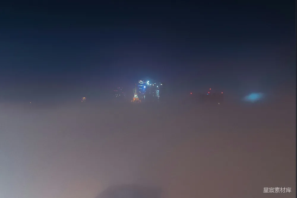 高清摄影 城市夜景 雾景 灯光 夜色 都市 雾中灯火