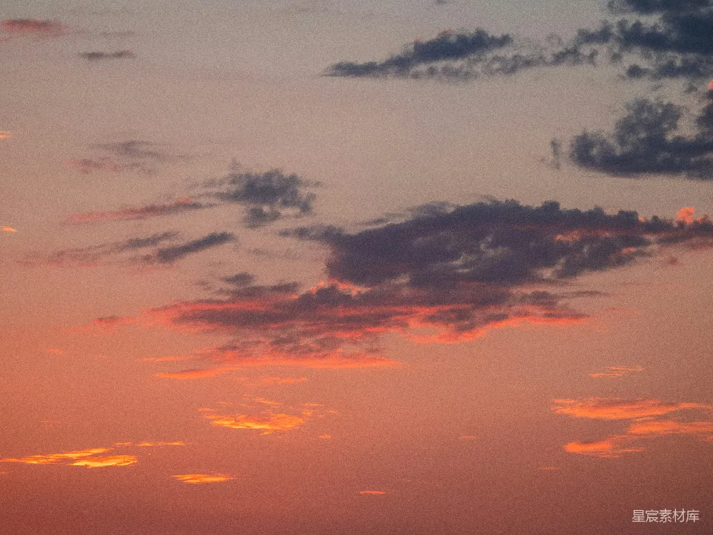 高清摄影 自然风光 日落 天空 色彩 宁静 夕阳下的云彩