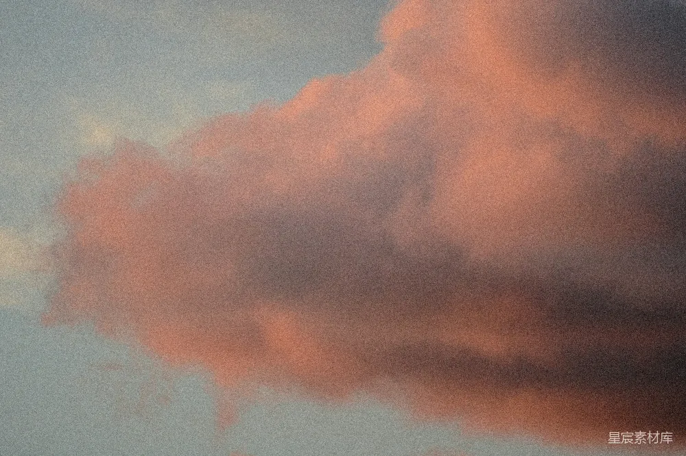 高清摄影 天空 云朵 日落 自然 宁静 夕阳下的云彩
