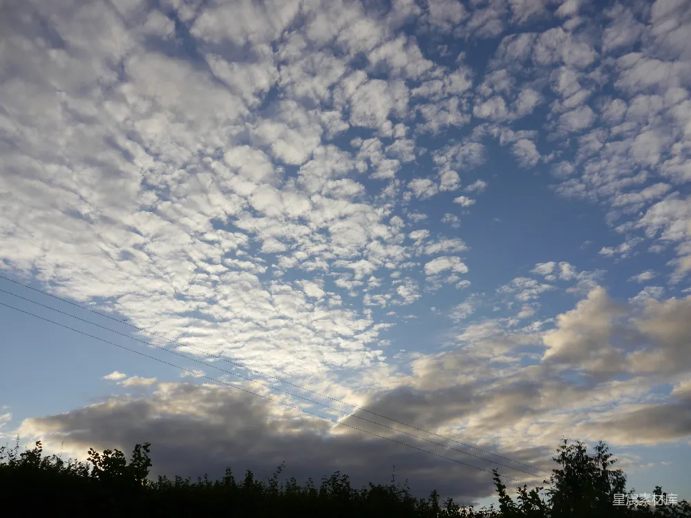 高清摄影 天空 自然 户外 风景 宁静 蓝天白云与电线