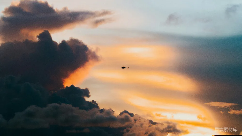 高清摄影 夕阳 直升机 天空 自然美景 日落 夕阳下的直升机剪影