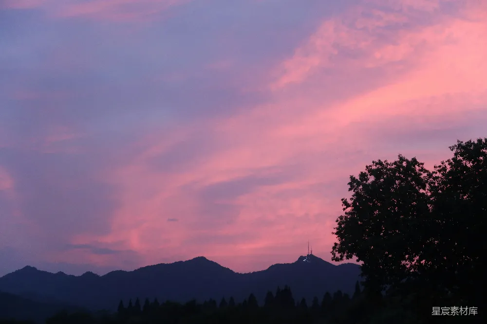 高清摄影 日落 山景 自然风光 宁静 城市远景 暮色山影