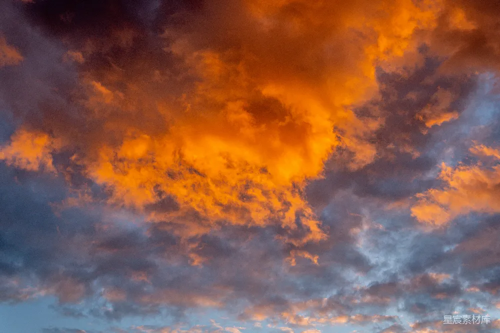 高清摄影 天空 云彩 日落 自然 风景 夕阳下的云彩