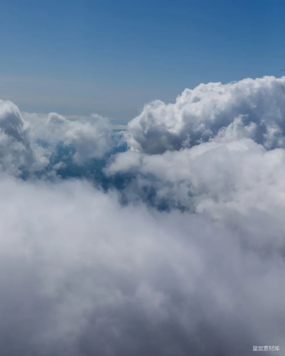 高清摄影 天空 云层 自然 宁静 旅行 云端之上