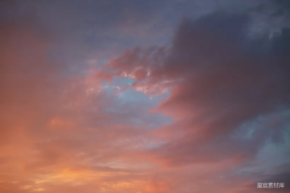 高清摄影 天空 黄昏 云彩 自然 宁静 黄昏时分的天空