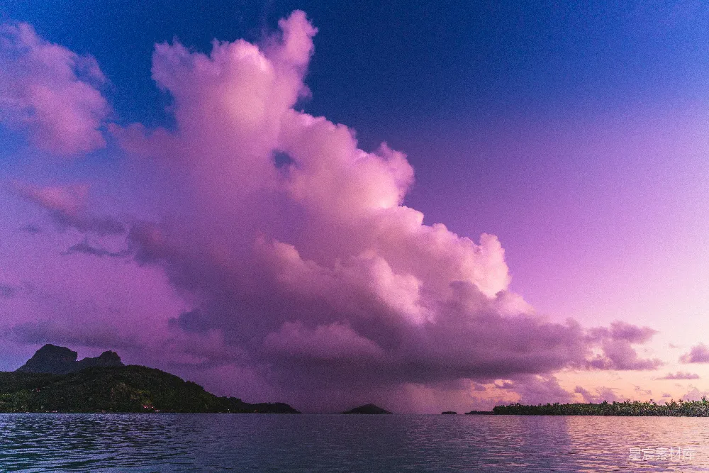 高清摄影 云海 岛屿 梦幻 自然风光 浪漫 梦幻紫霞：云海与岛屿的浪漫邂逅