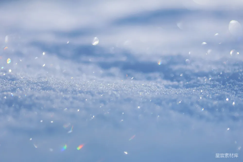 高清摄影 雪地 自然 阳光 闪亮 冬季 阳光下的雪地闪亮景