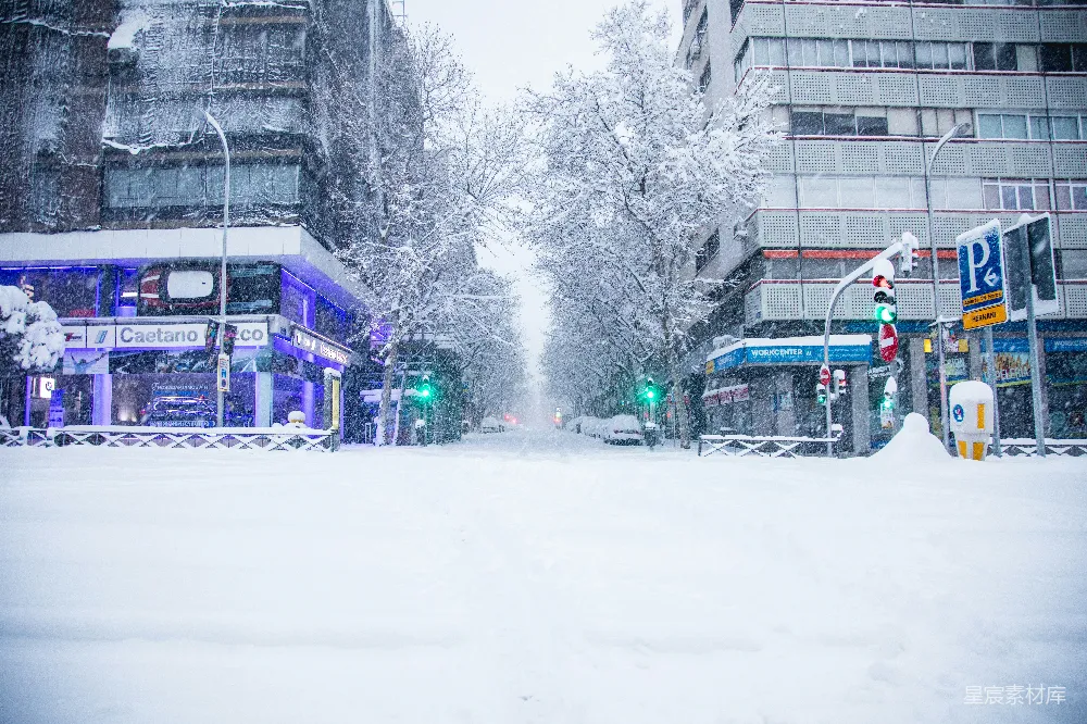 高清摄影 雪景 城市 冬季 街道 宁静 雪中的城市街道