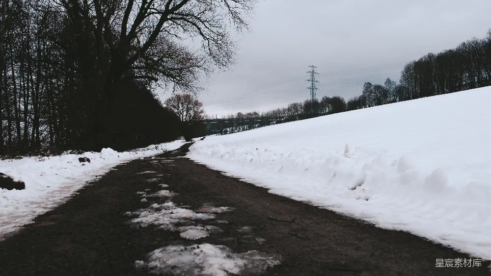 高清摄影 冬日 乡村 雪景 小路 宁静 冬日乡间小路