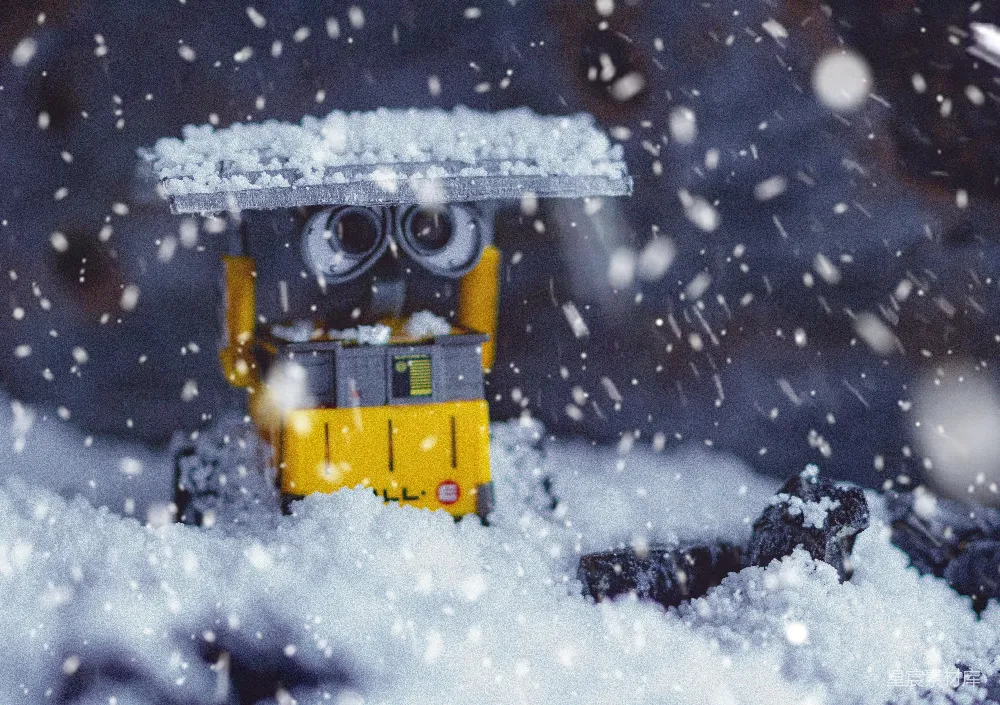 高清摄影 机器人 雪景 创意 冬季 科技 雪中机器人