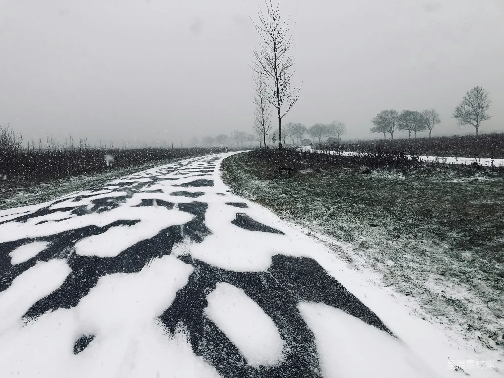 高清摄影 雪景 乡村 自然 冬日 风景 雪中的乡村小路