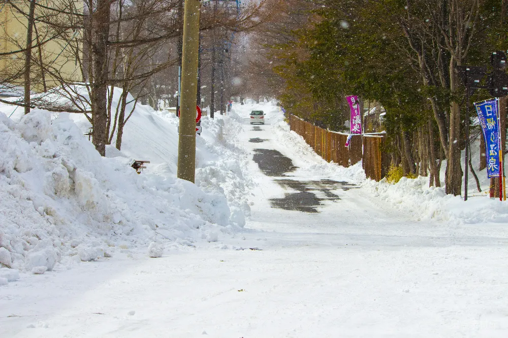 高清摄影 雪景 冬日 城市 街道 自然 雪中的街道