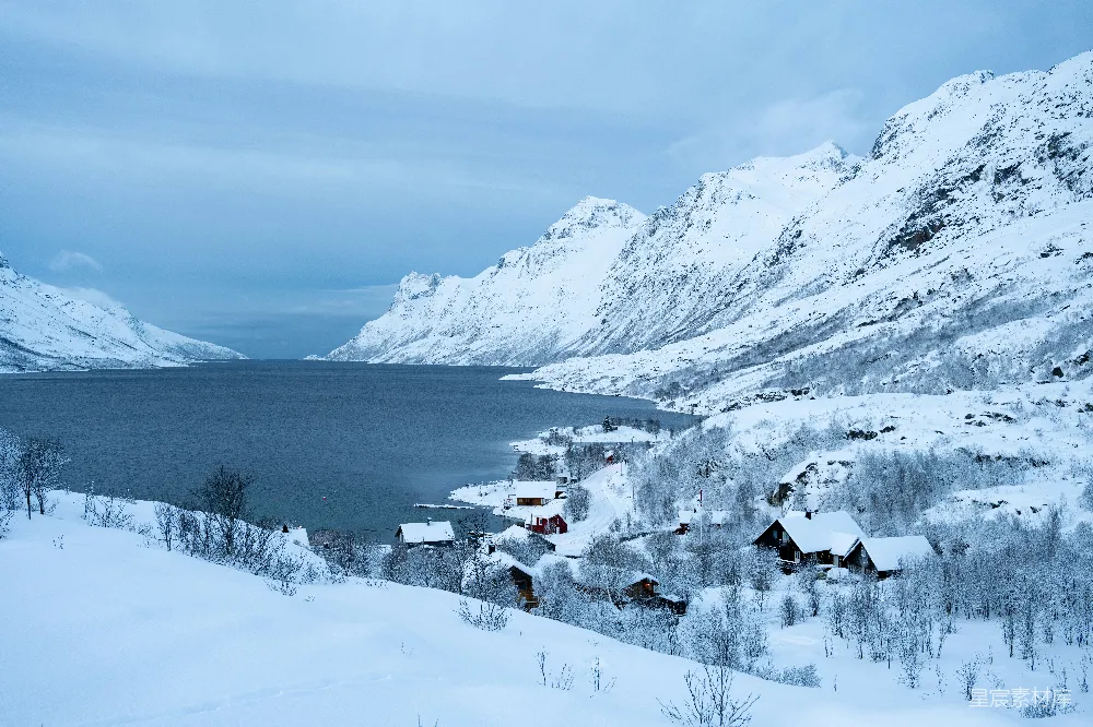 高清摄影 峡湾 冬季 雪景 自然风光 宁静 冬日挪威峡湾景色