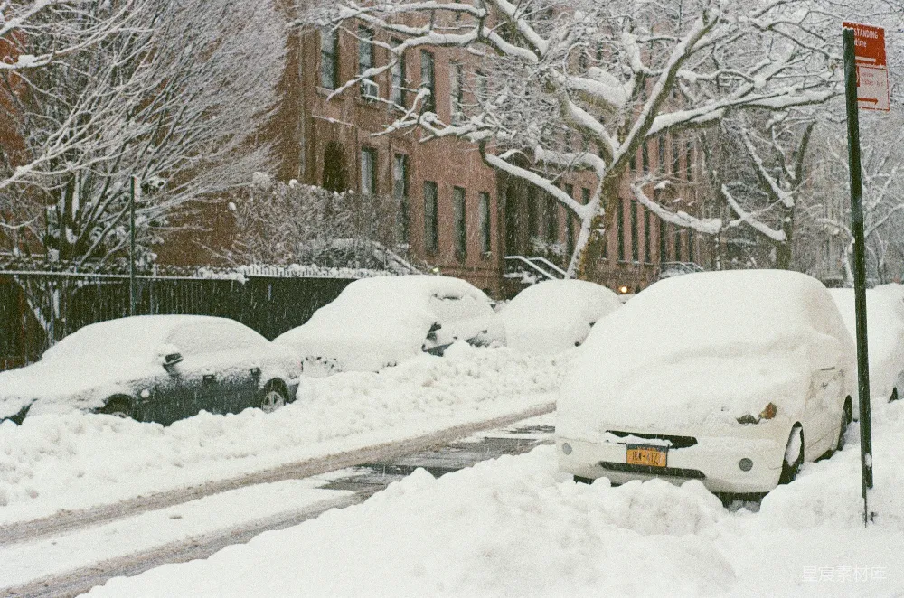 高清摄影 雪景 城市 冬季 静谧 城市风光 雪后静谧的街道