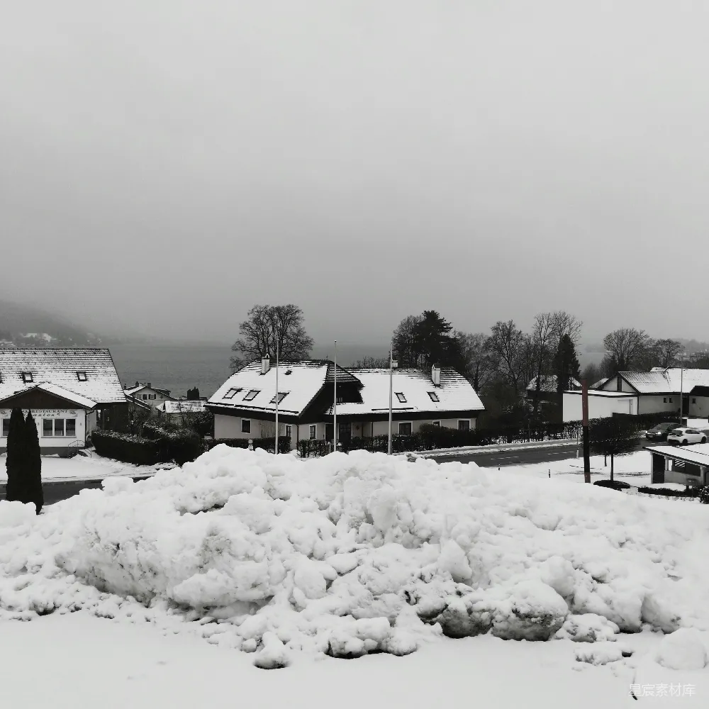 高清摄影 雪景 小镇 冬季 宁静 自然 冬日雪景中的宁静小镇