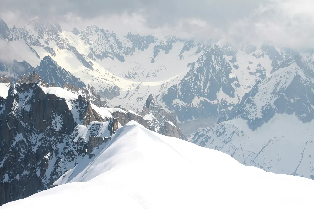 高清摄影 雪山 自然风光 户外探险 冬季美景 壮丽景色 雪峰壮丽景色